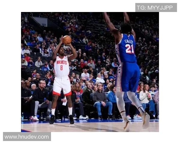 火箭队集体发挥，击败76人队